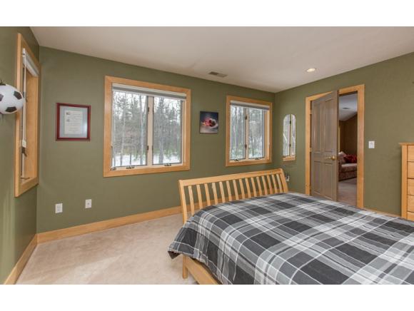 25 Wright Road Hollis, NH 03049 - Photo 21 of 31