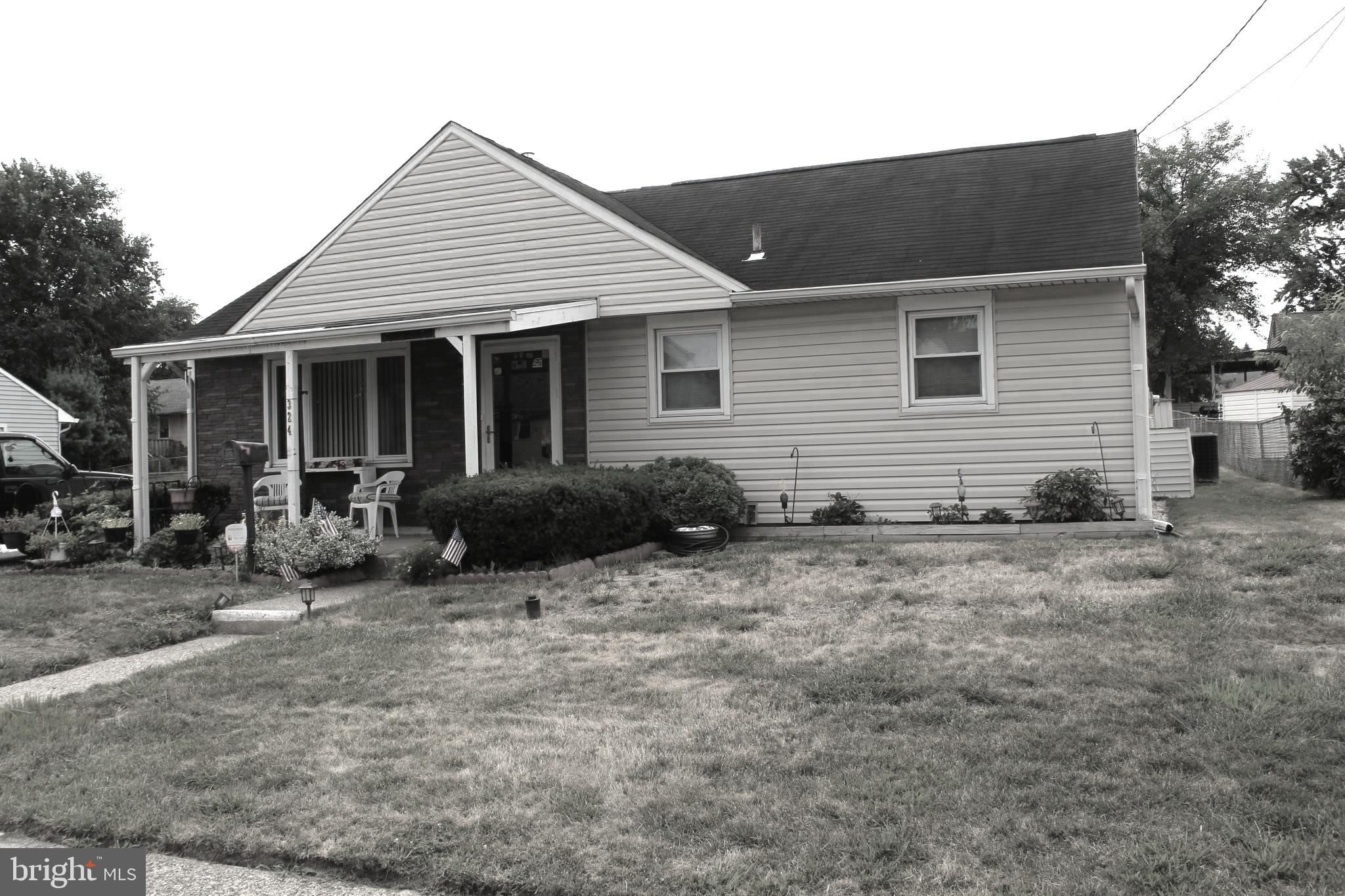 324 Bailey Avenue Maple Shade, NJ 08052 - Photo 3 of 19 Gallery Image 3