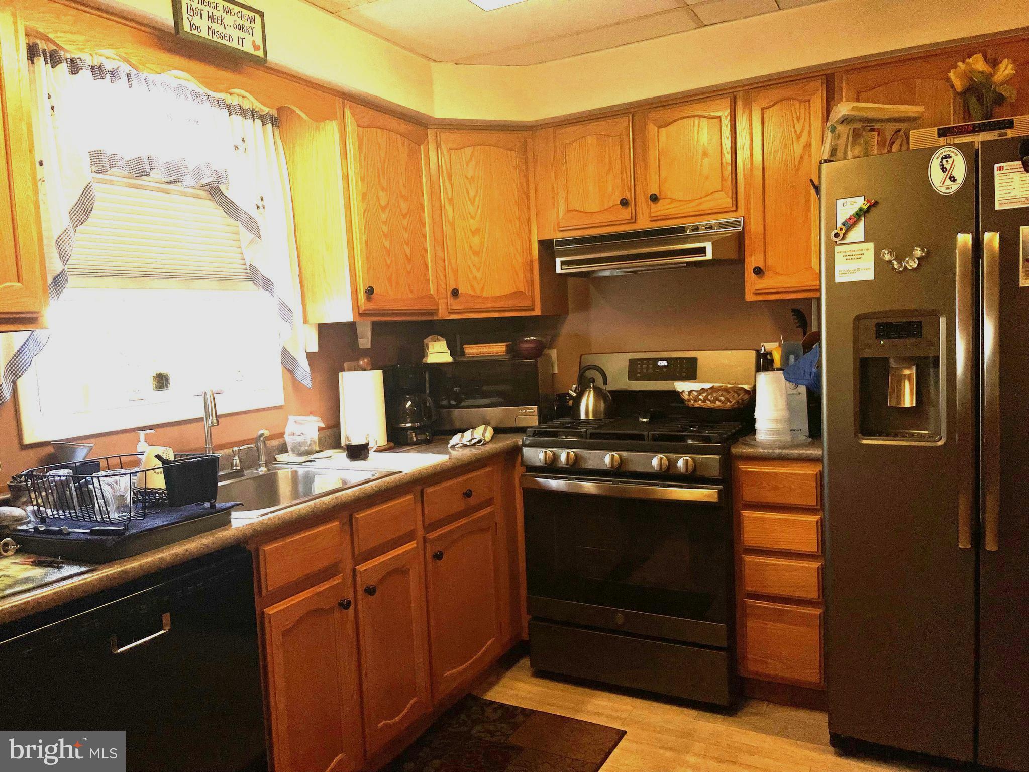 324 Bailey Avenue Maple Shade, NJ 08052 - Photo 6 of 19 Gallery Image 6