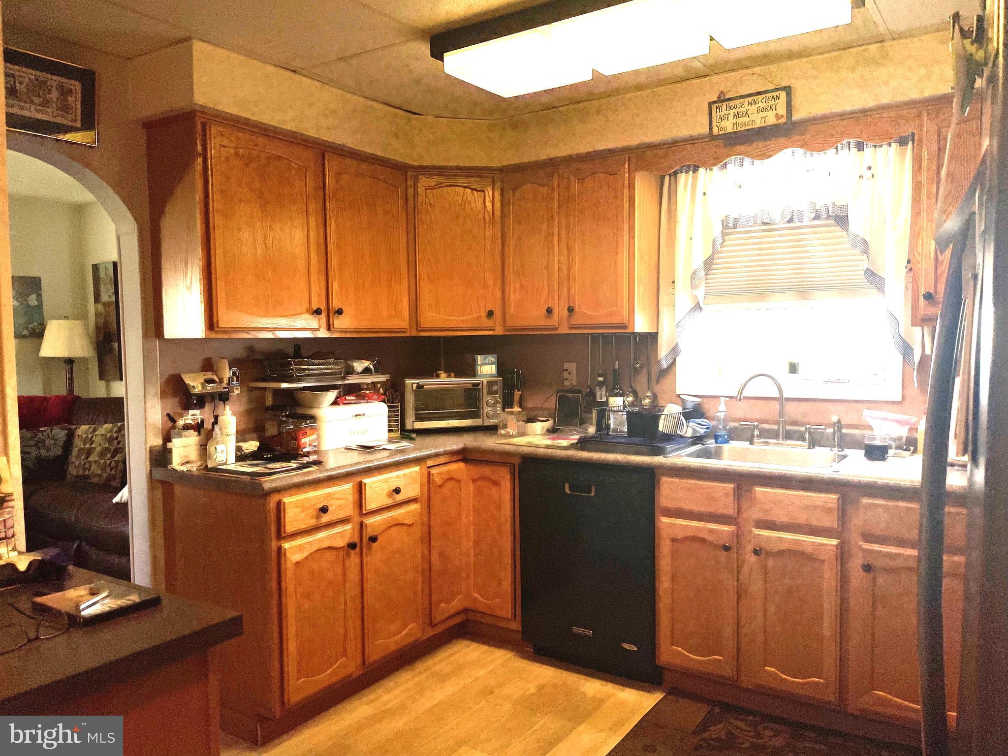 324 Bailey Avenue Maple Shade, NJ 08052 - Photo 7 of 19 Gallery Image 7