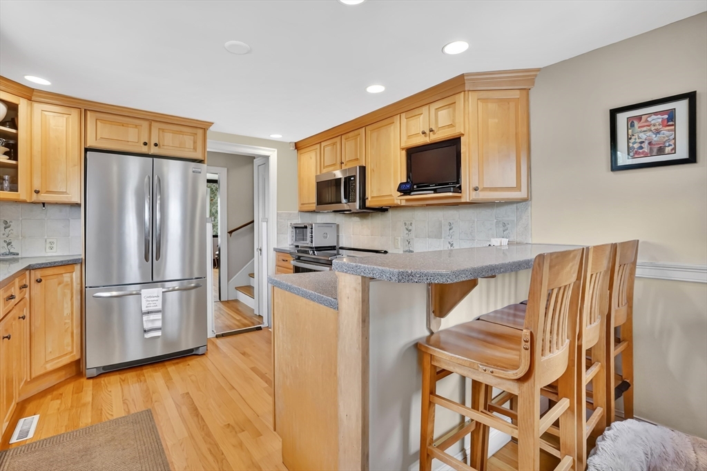 146 Bellevue Avenue Springfield, MA 01108 - Photo 22 of 42