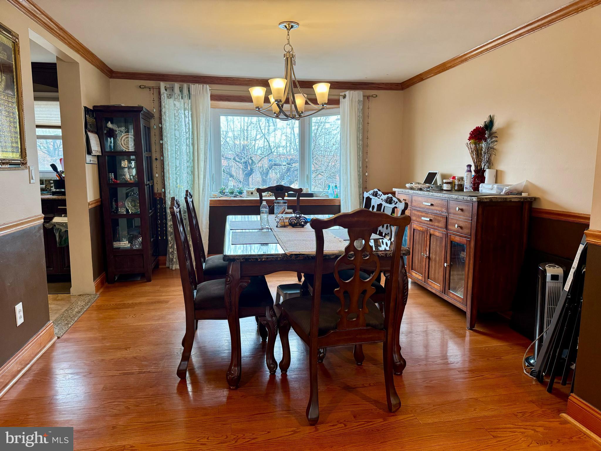 10100 Galahad Road Philadelphia, PA 19116 - Photo 6 of 17 a view of a dining room with furniture window and wooden floor