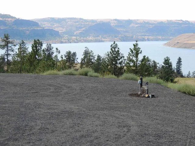 $199,000 | 39745 Peach Orch Way North, Seven Bays, WA 99122