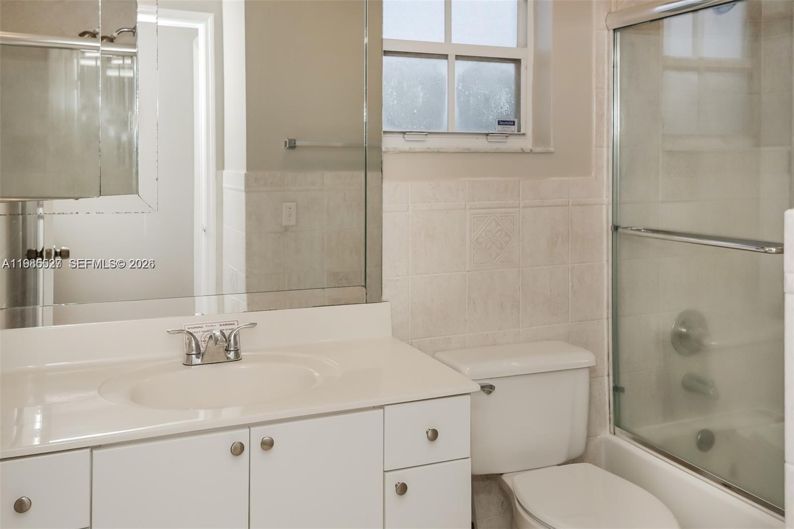 15867 Southwest 68th Terrace Miami, FL 33193 - Photo 12 of 15