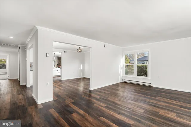 $420,000 | 48 Dunstable Road, Southampton, NJ 08088