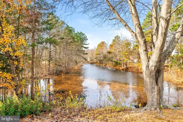 $420,000 | 48 Dunstable Road, Southampton, NJ 08088