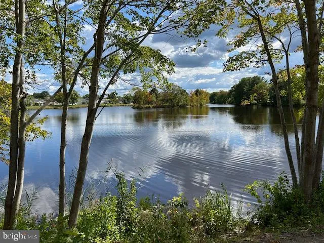 $420,000 | 48 Dunstable Road, Southampton, NJ 08088