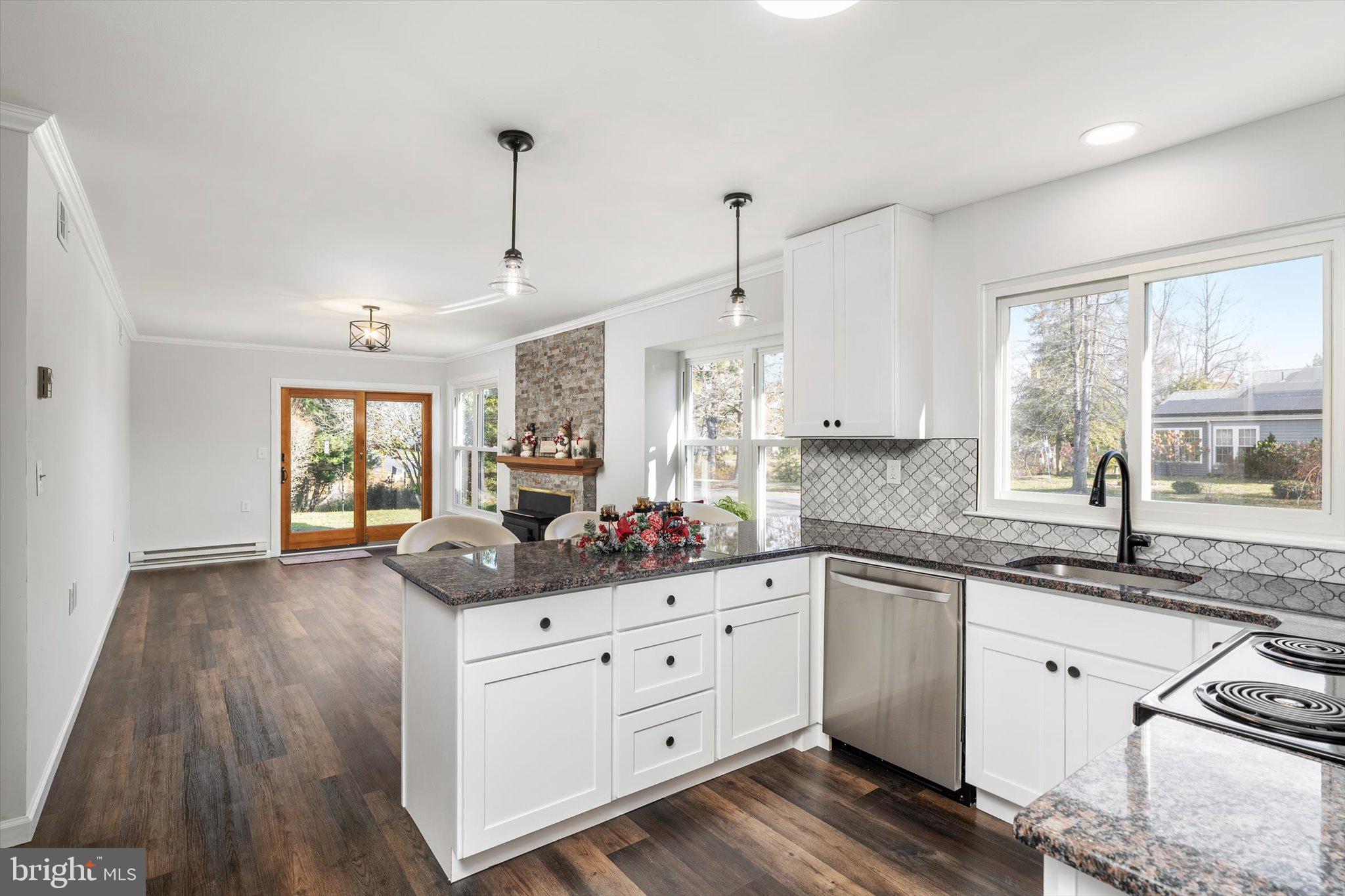 48 Dunstable Road Southampton, NJ 08088 - Photo 8 of 42