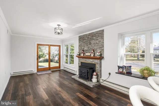 $420,000 | 48 Dunstable Road, Southampton, NJ 08088