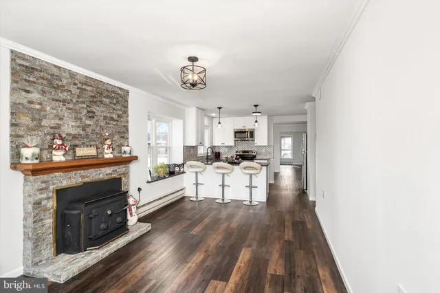 $420,000 | 48 Dunstable Road, Southampton, NJ 08088