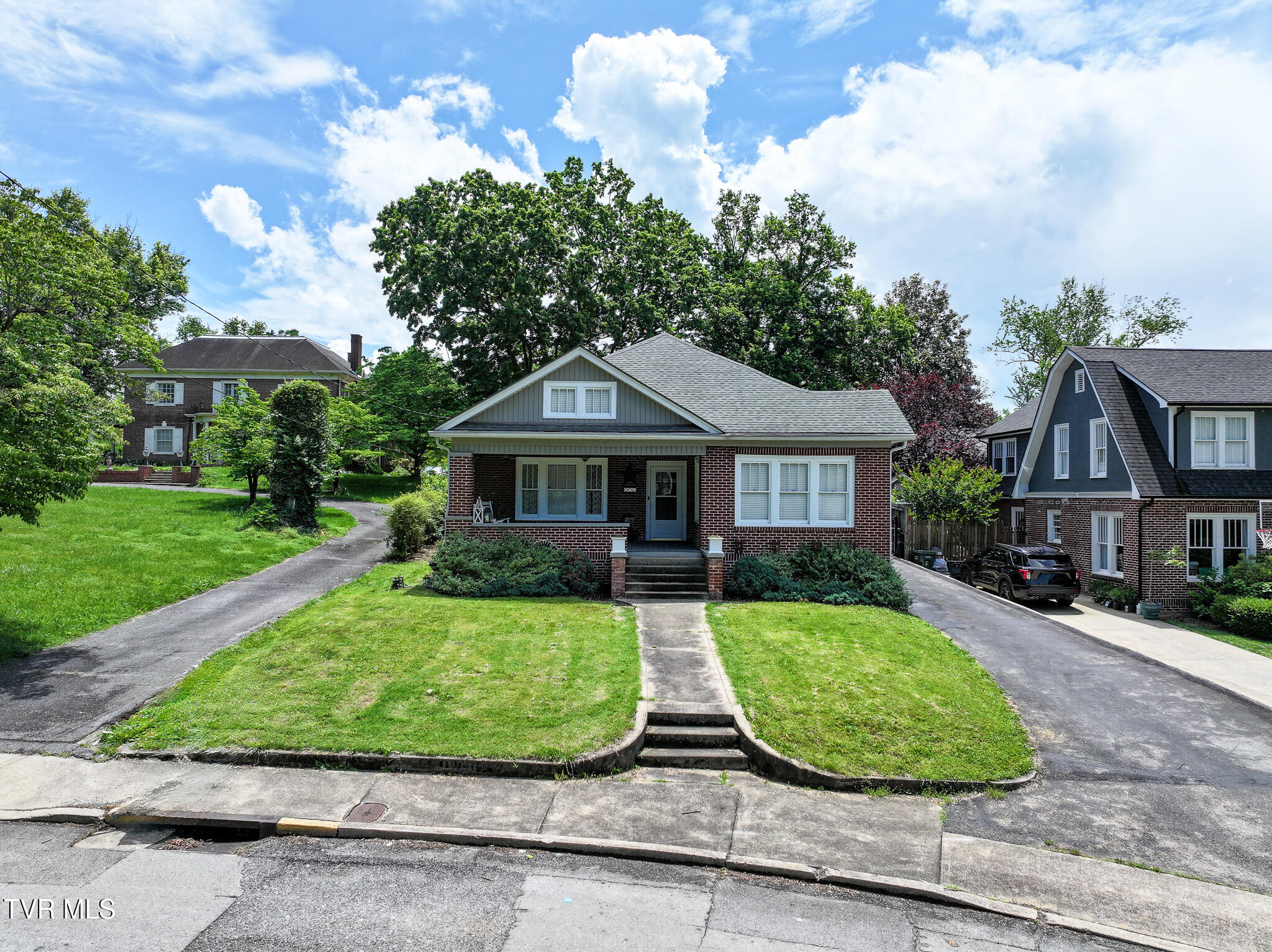 408 North Main Street Greeneville, TN 37745 - Photo 1 of 52 DJI_20250513125540_0491_D-Edit