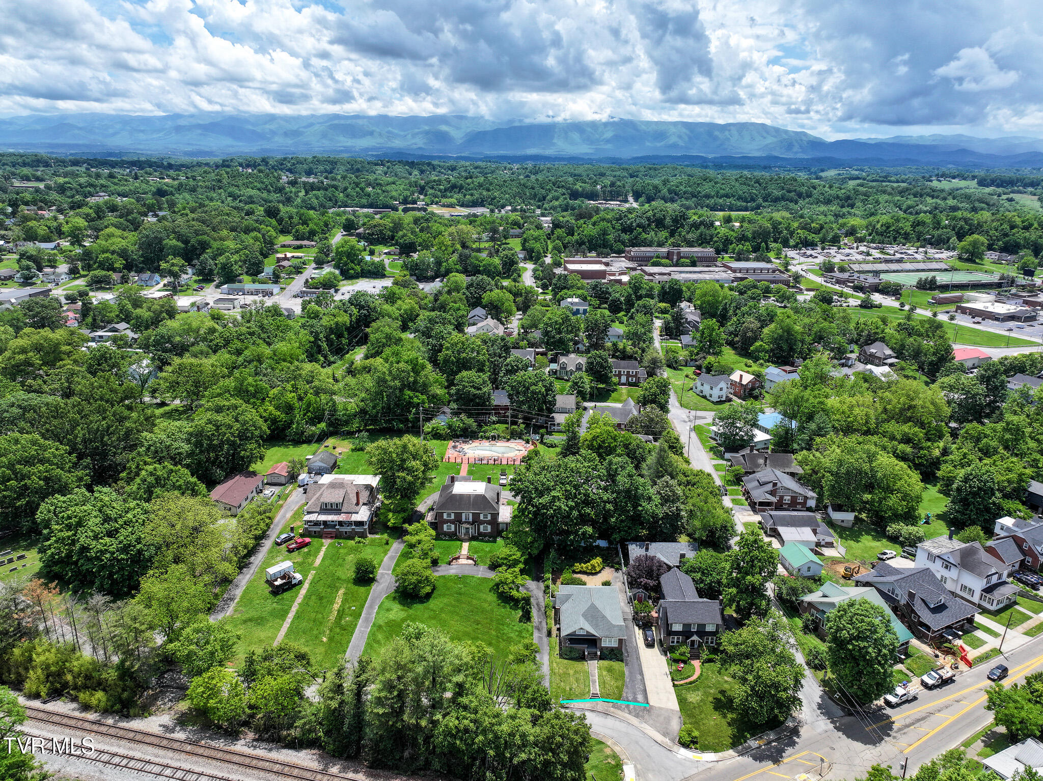 408 North Main Street Greeneville, TN 37745 - Photo 49 of 52 DJI_20250513125847_0504_D-Edit