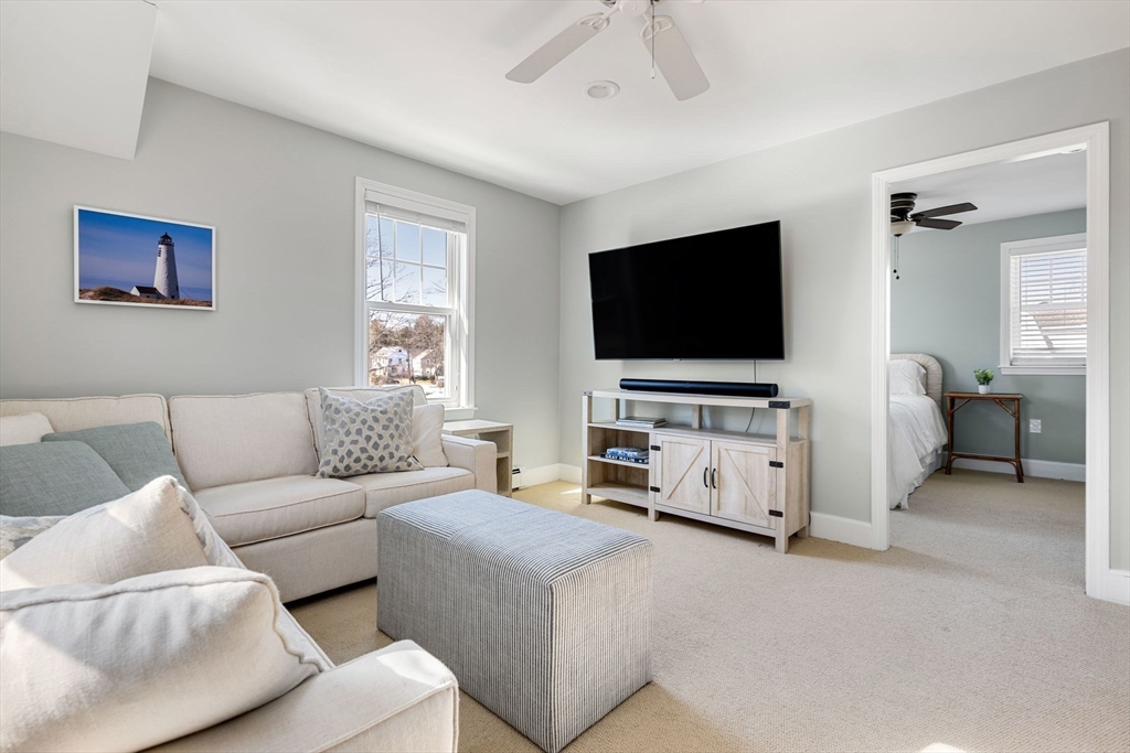 94 Greenacre Road Westwood, MA 02090 - Photo 16 of 27 Gallery Image 16