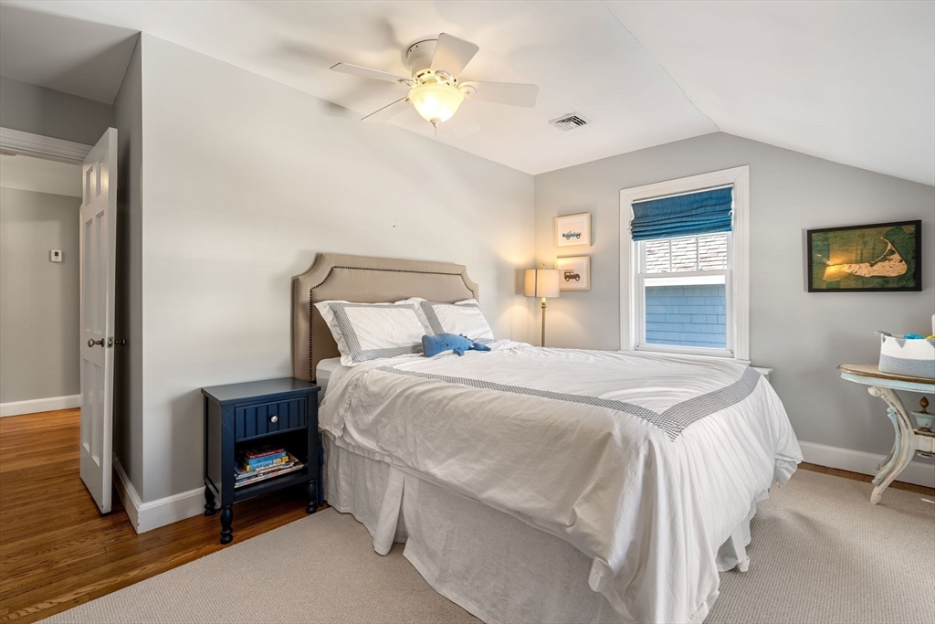 94 Greenacre Road Westwood, MA 02090 - Photo 19 of 27 Gallery Image 19