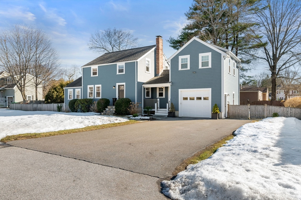 94 Greenacre Road Westwood, MA 02090 - Photo 2 of 27 Gallery Image 2