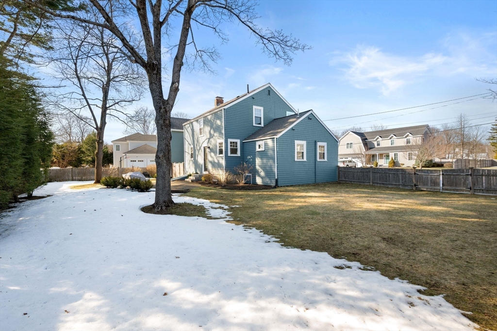 94 Greenacre Road Westwood, MA 02090 - Photo 23 of 27 Gallery Image 23