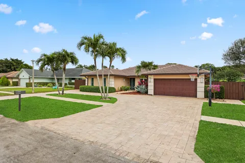 $1,250,000 | 20984 Shady Vista Lane, Boca Raton, FL 33428