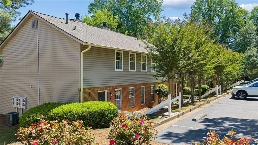 7750 Roswell Road, Unit 5A Atlanta, GA 30350 - Photo 2 of 31