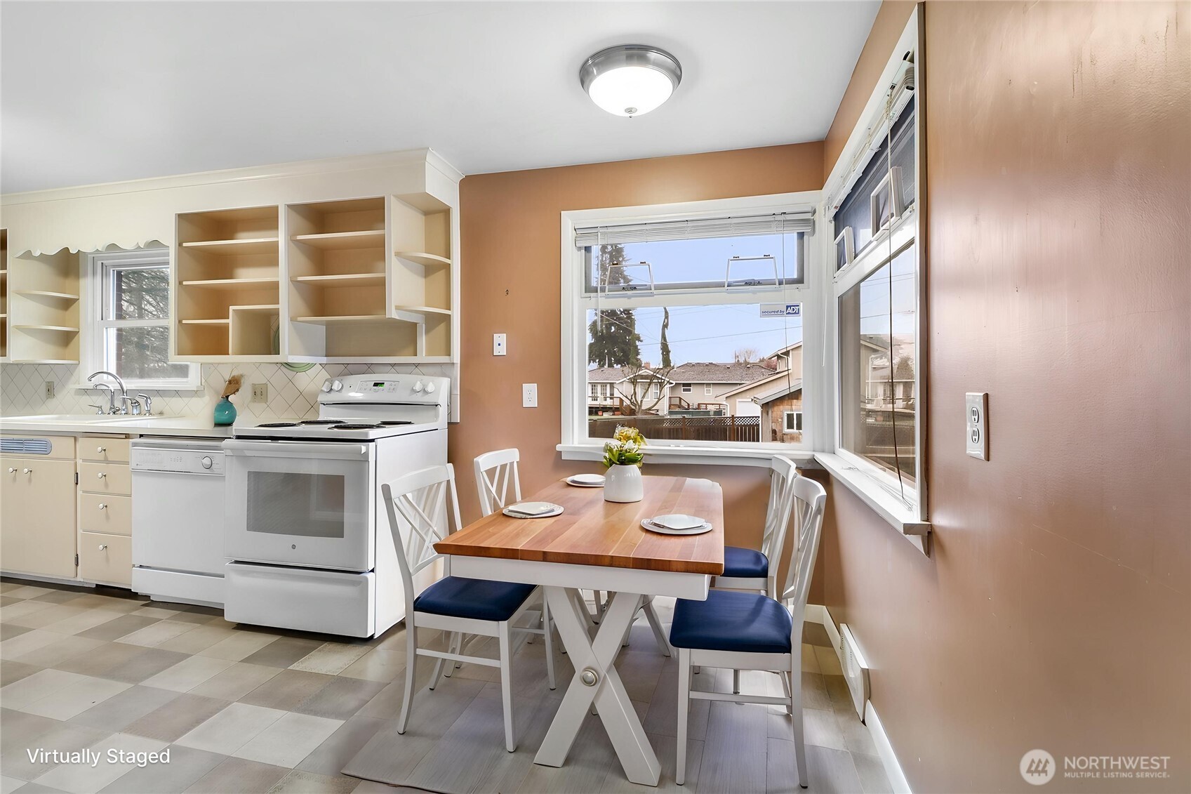 5101 Delaware Avenue Everett, WA 98203 - Photo 9 of 35