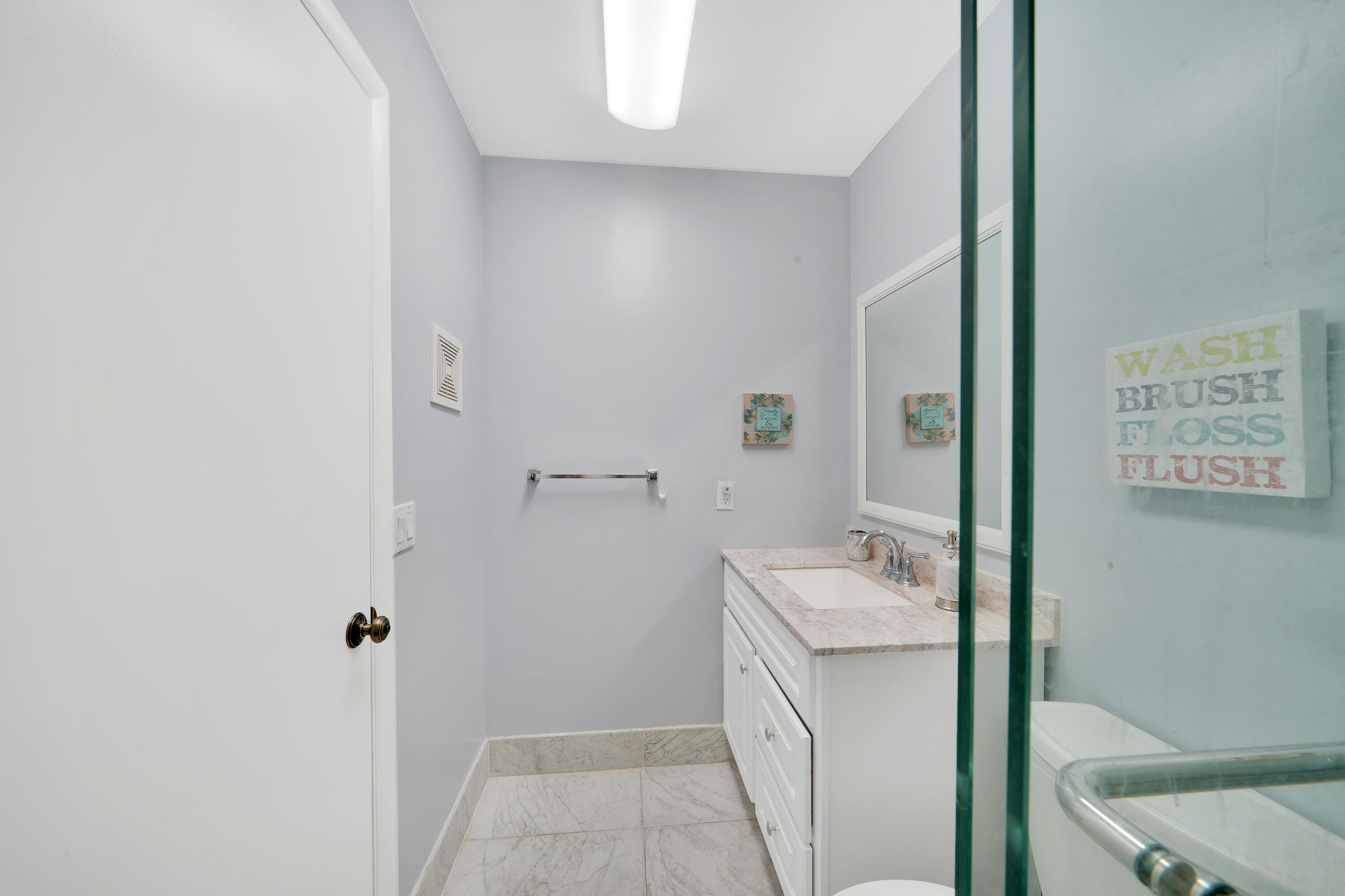 799 Normandy Delray Beach, Unit Q Delray Beach, FL 33484 - Photo 18 of 32 18