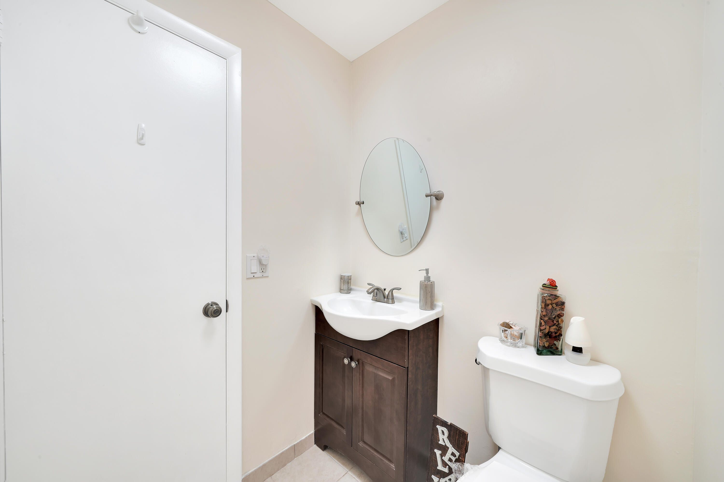 799 Normandy Delray Beach, Unit Q Delray Beach, FL 33484 - Photo 25 of 32 25