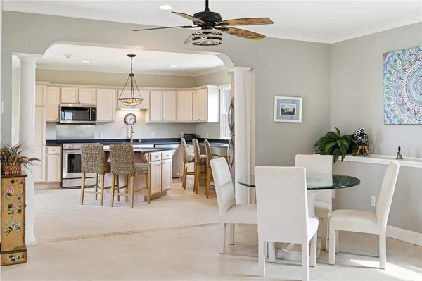 $1,265,000 | 553 Bellevue Avenue, Unit 2, Newport, RI 02840