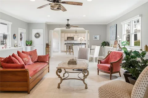$1,265,000 | 553 Bellevue Avenue, Unit 2, Newport, RI 02840