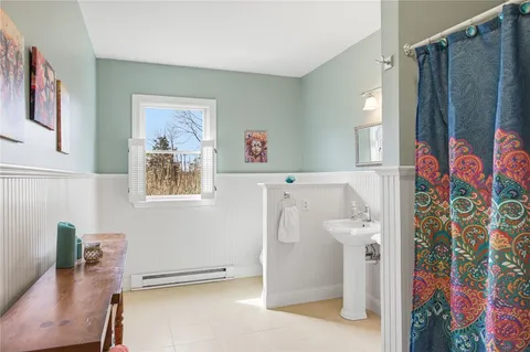 $1,265,000 | 553 Bellevue Avenue, Unit 2, Newport, RI 02840