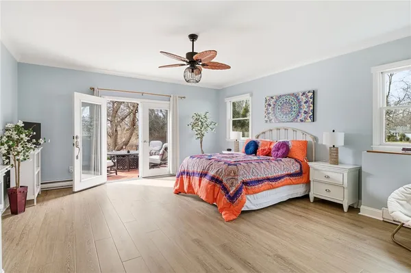 $1,265,000 | 553 Bellevue Avenue, Unit 2, Newport, RI 02840
