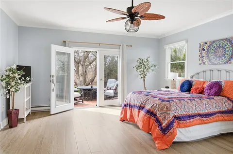 $1,265,000 | 553 Bellevue Avenue, Unit 2, Newport, RI 02840