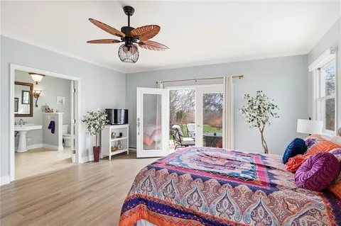 $1,265,000 | 553 Bellevue Avenue, Unit 2, Newport, RI 02840