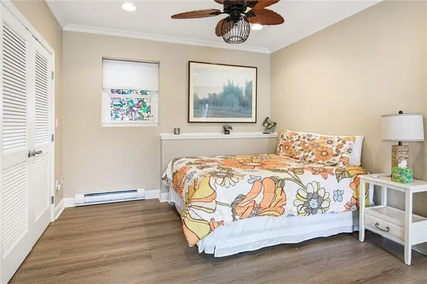 $1,265,000 | 553 Bellevue Avenue, Unit 2, Newport, RI 02840