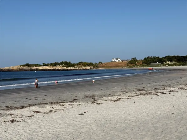 $1,265,000 | 553 Bellevue Avenue, Unit 2, Newport, RI 02840