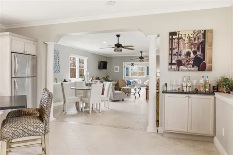 $1,265,000 | 553 Bellevue Avenue, Unit 2, Newport, RI 02840