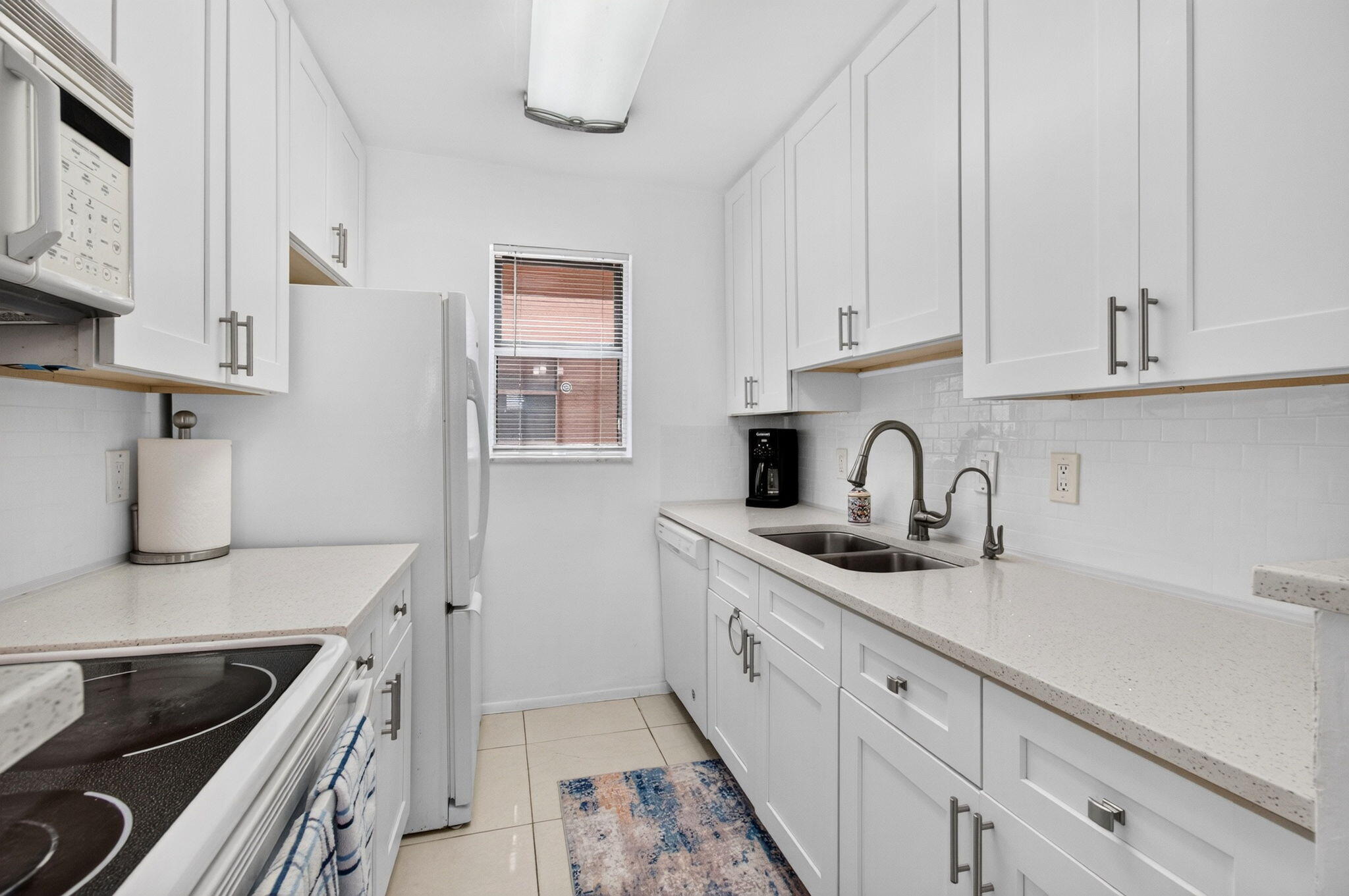 550 Southwest 2nd Avenue, Unit 125 Boca Raton, FL 33432 - Photo 10 of 51 28-web-or-mls-002_DSC_5012