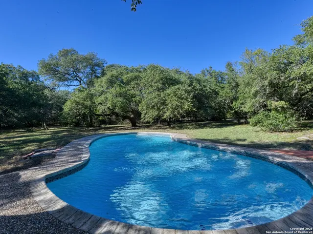 $799,000 | 7743 Mountain Trail, Boerne, TX 78015