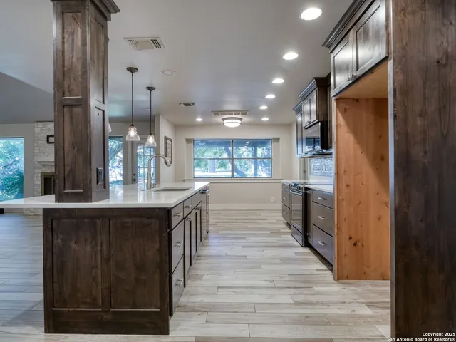 $799,000 | 7743 Mountain Trail, Boerne, TX 78015