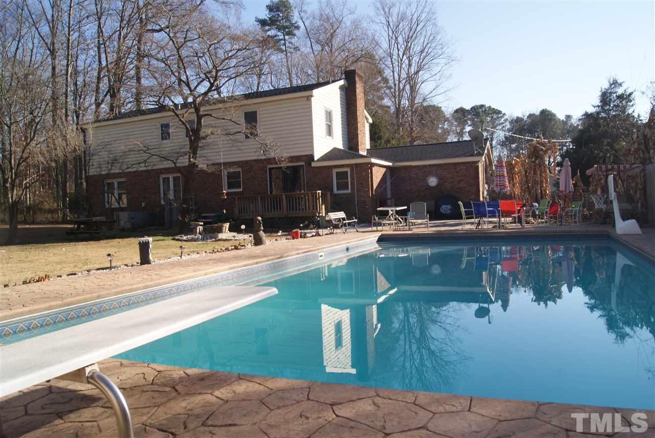 3209 Marie Drive Raleigh, NC 27604 - Photo 8 of 25 a view of a water fountain in front of building
