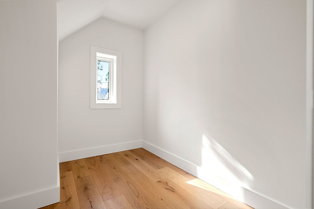 16 Elm Street, Unit 16 Newton, MA 02465 - Photo 28 of 42