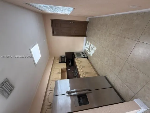 $2,900 | 2955 Northwest 31st Avenue, Unit 2955, Miami, FL 33142