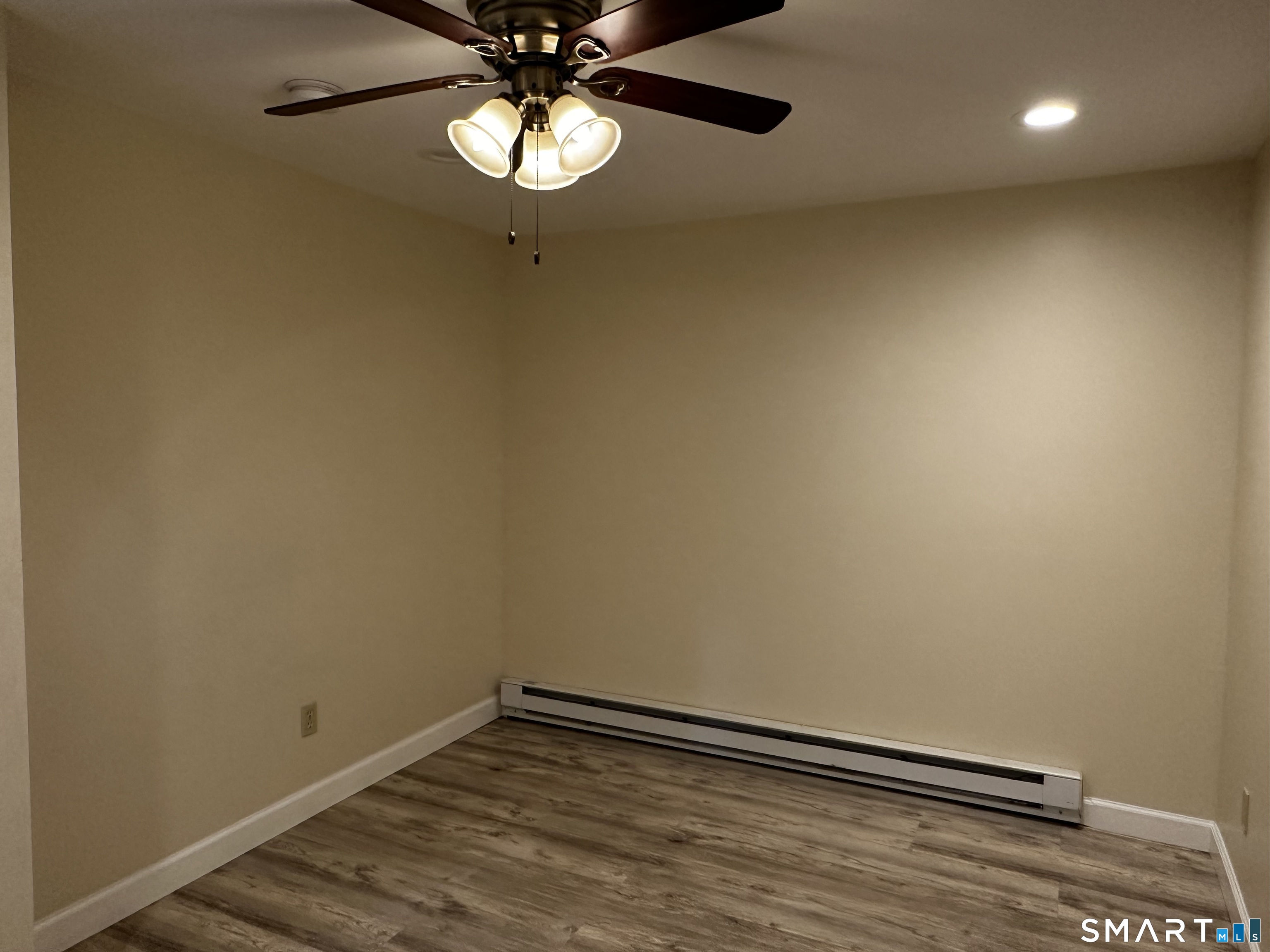 4 Eastview Drive, Unit B New Milford, CT 06776 - Photo 10 of 15