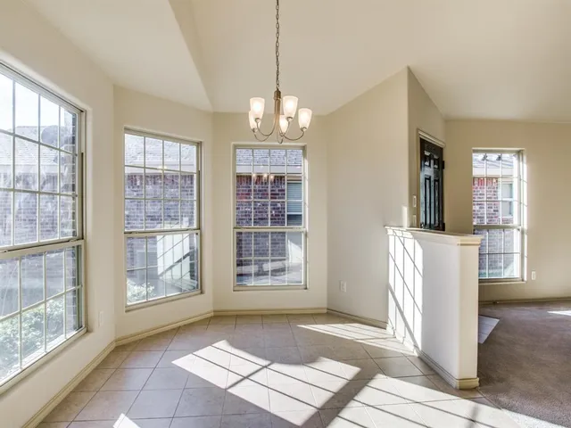 $1,795 | 1325 Briarwood Drive, Azle, TX 76020