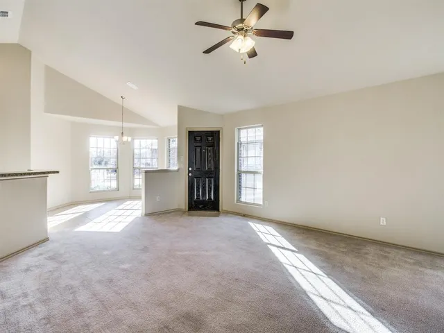 $1,795 | 1325 Briarwood Drive, Azle, TX 76020