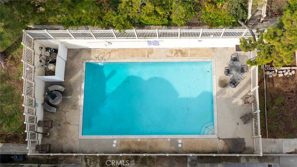 1881 Alpha Road, Unit 17 Glendale, CA 91208 - Photo 33 of 41