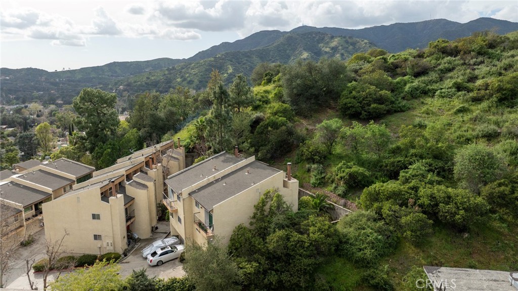 1881 Alpha Road, Unit 17 Glendale, CA 91208 - Photo 36 of 41