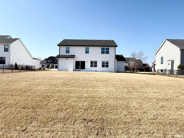 $3,900 | 11220 North Onyx Lane, Dunlap, IL 61525