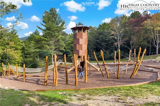 a view of a outdoor space