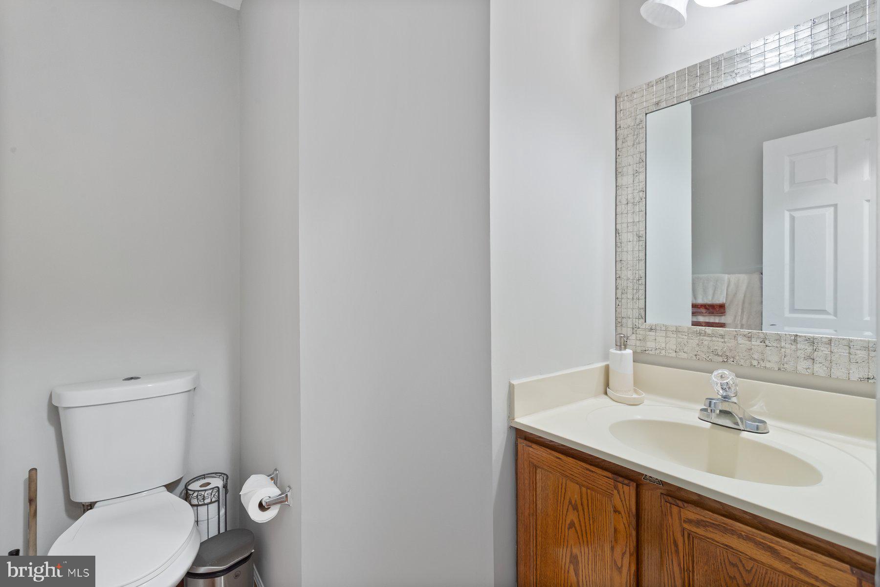 14708 Bisque Street Accokeek, MD 20607 - Photo 19 of 39 Main Half Bath