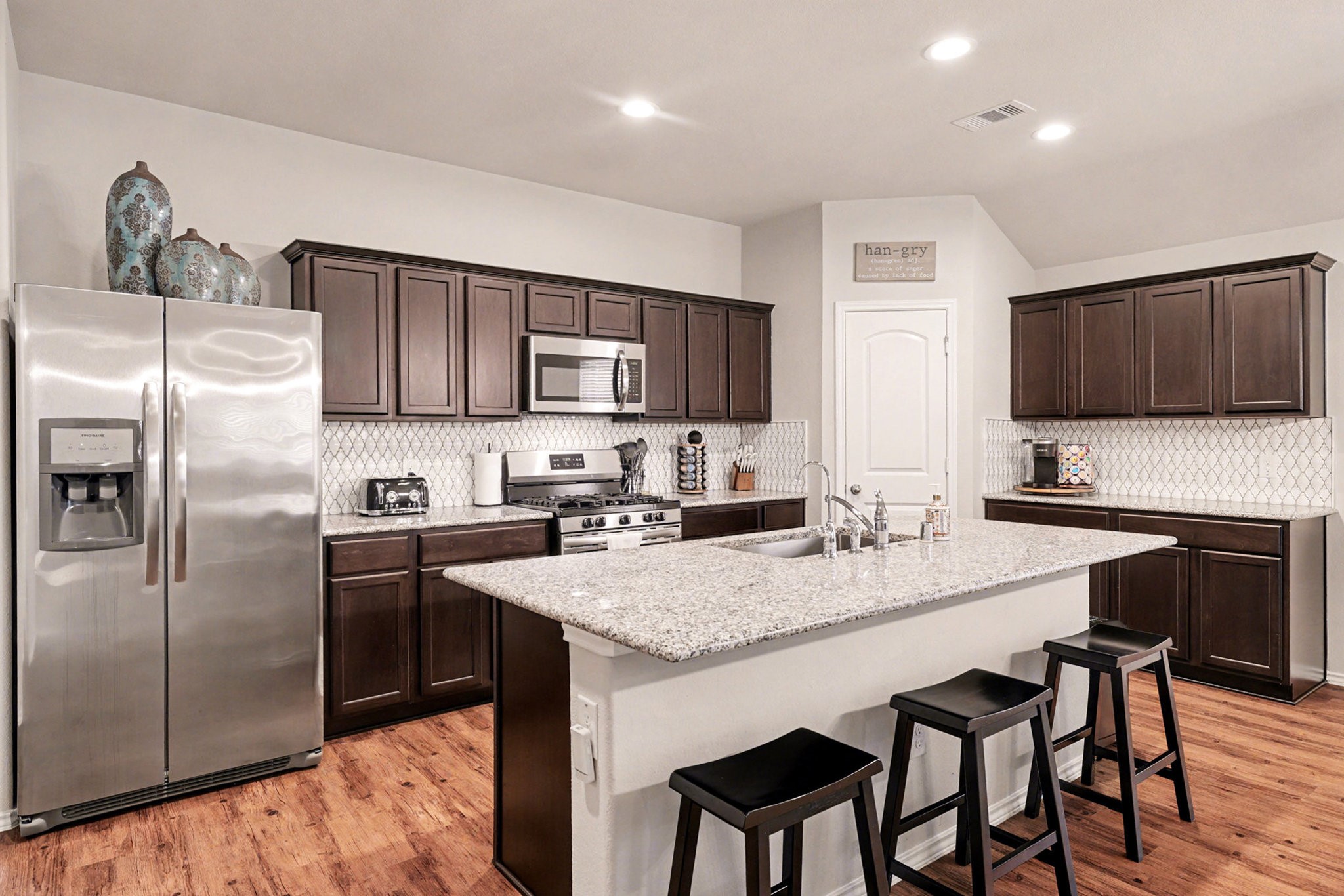 14106 Locke Point Court Conroe, TX 77384 - Photo 12 of 34