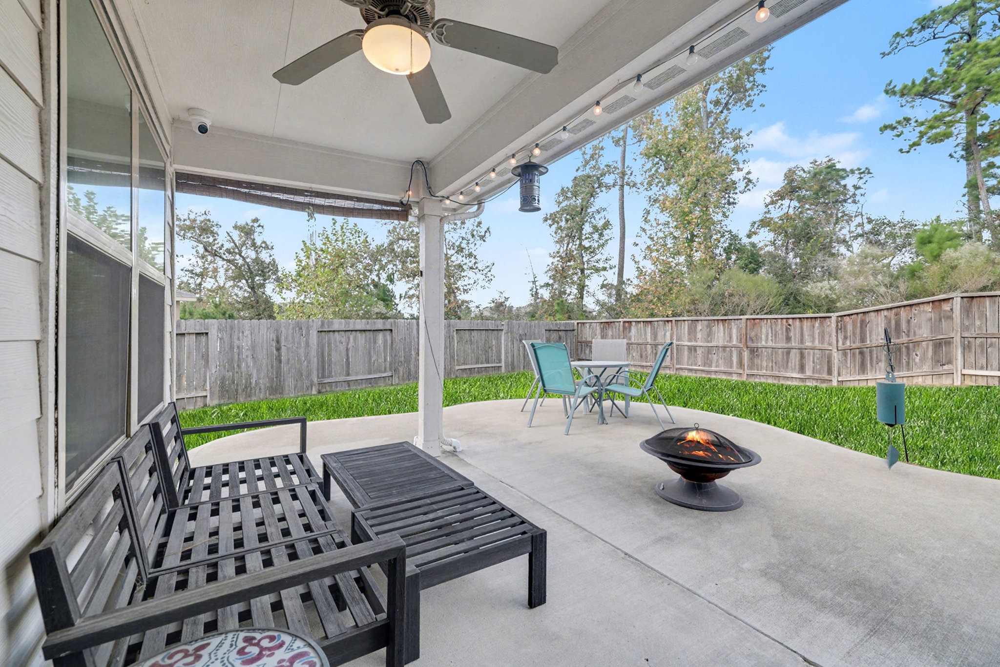 14106 Locke Point Court Conroe, TX 77384 - Photo 24 of 34